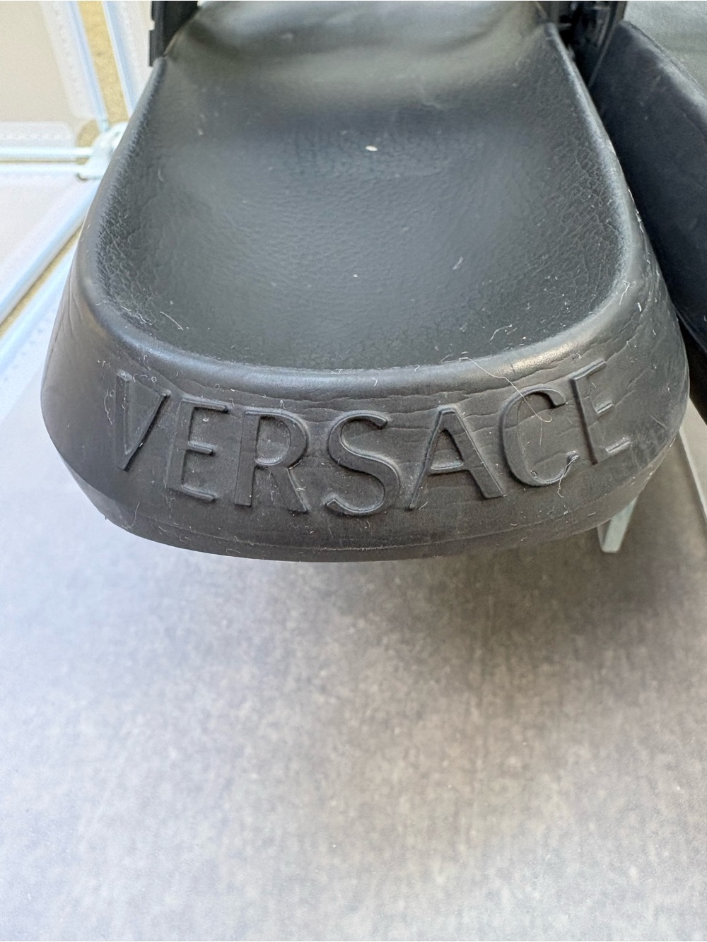 Versace  All Over Logo - Black - Rubber Slide Sandals Slip On Shoes - Size 7-7.5 - Picture 6 of 12
